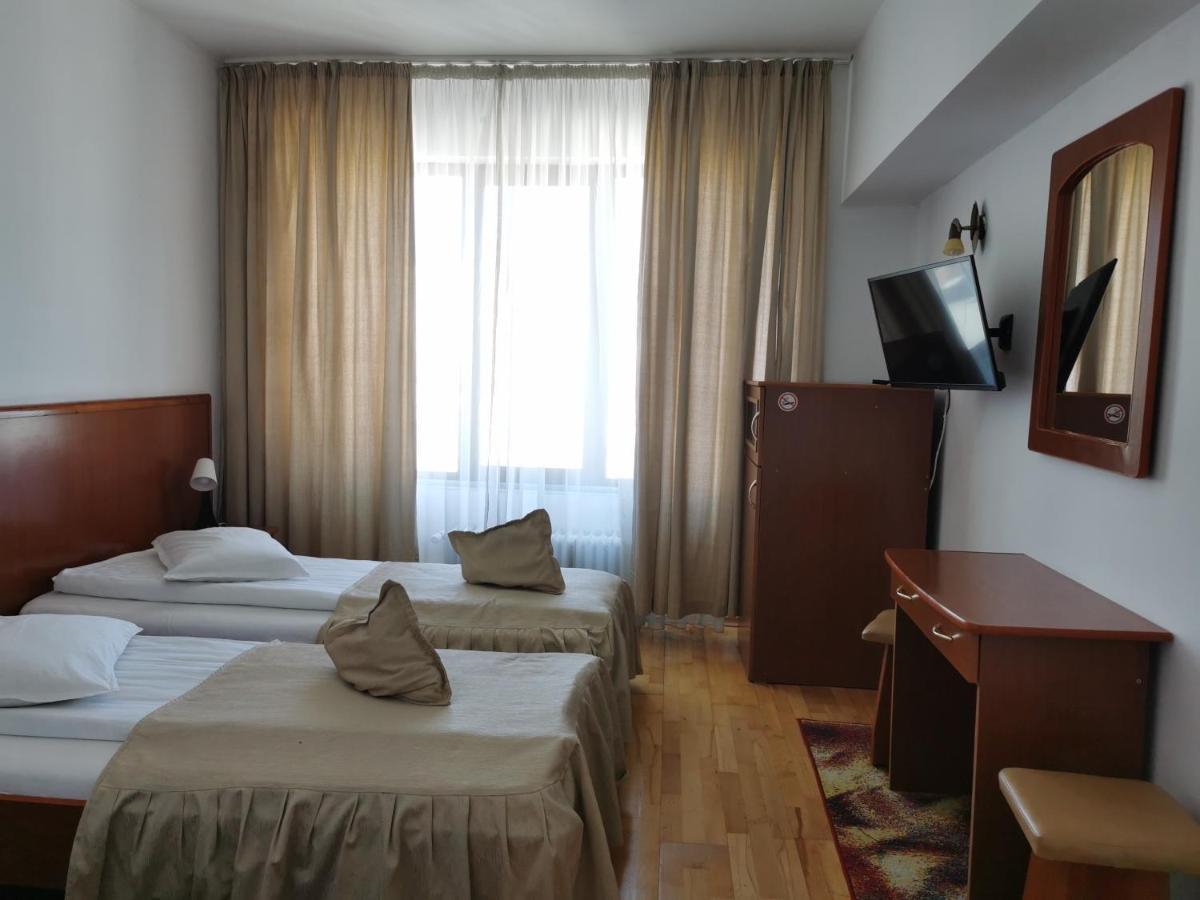 Hotel Unirea Focşani Exterior foto